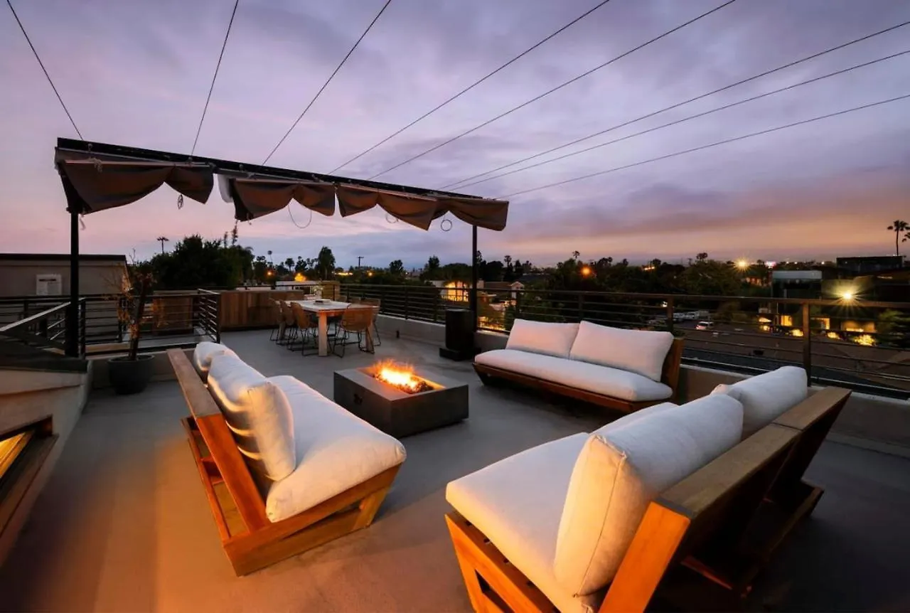Sunny Rooftop Retreat In Venice Silver Triangle Los Angeles 0*,