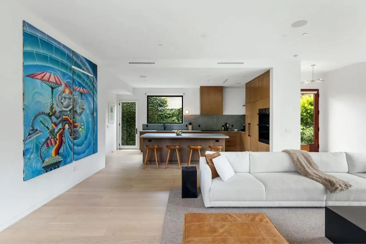 Sunny Rooftop Retreat In Venice Silver Triangle Los Angeles Holiday home