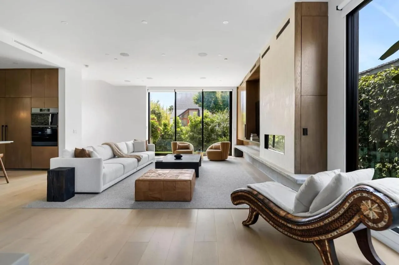 Sunny Rooftop Retreat In Venice Silver Triangle Los Angeles 0*,
